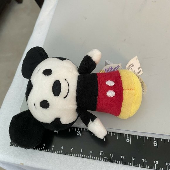 Mickey Mouse NASCAR Race Car Driver + Itty Bitty - Picture 4 of 12